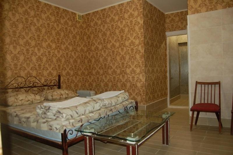 Apartment On Stepana Bandery 37 Постійне Електропостачання Lviv Extérieur photo